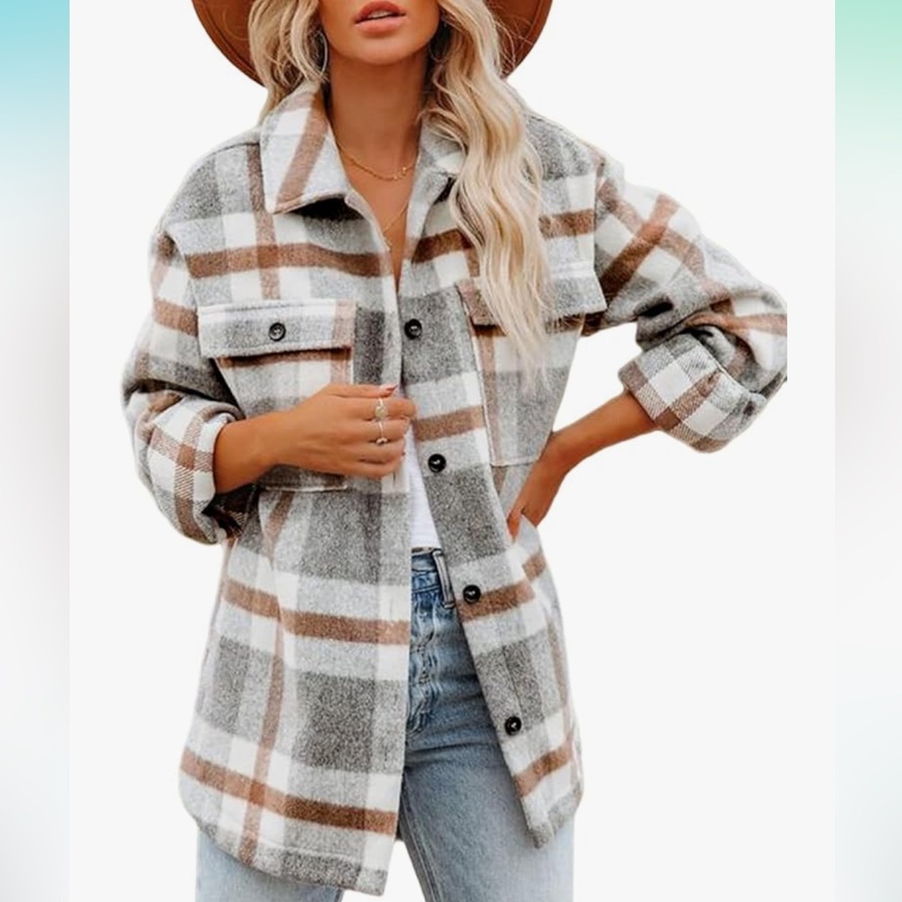 Flannel plaid shacket/jacket size small. Never worn!